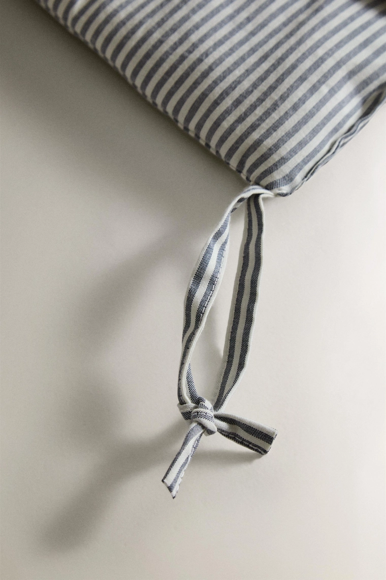 Полосатый органайзер для детской кроватки из хлопка