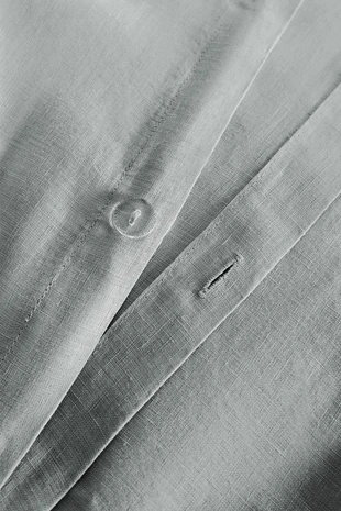 Покрывало из мятого льна (140 г/м²)- Заказать в России