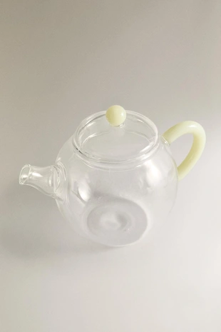 Стеклянный чайник из боросиликатного стекла с цветной ручкой- Заказать в России