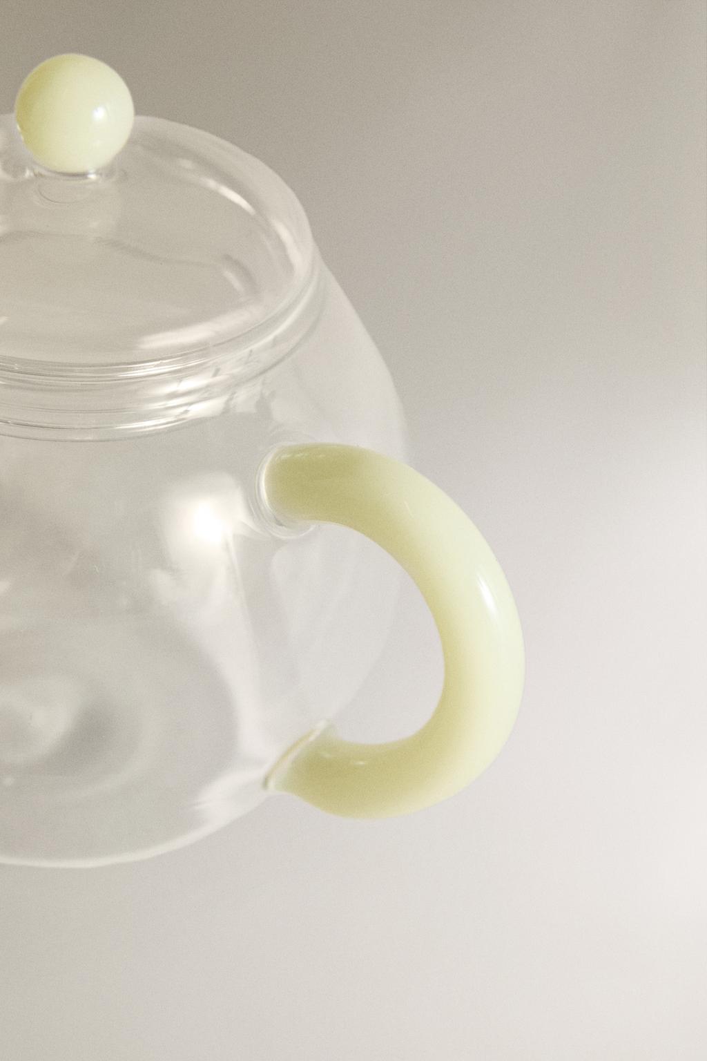 Стеклянный чайник из боросиликатного стекла с цветной ручкой