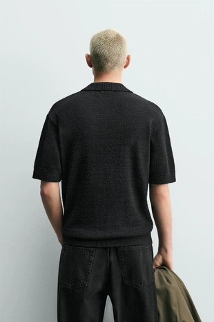 Поло из трикотажа Relaxed Fit с рельефной текстурой- Заказать в России