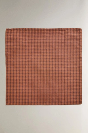 Набор клетчатых салфеток с контрастной стежкой (набор из 2)