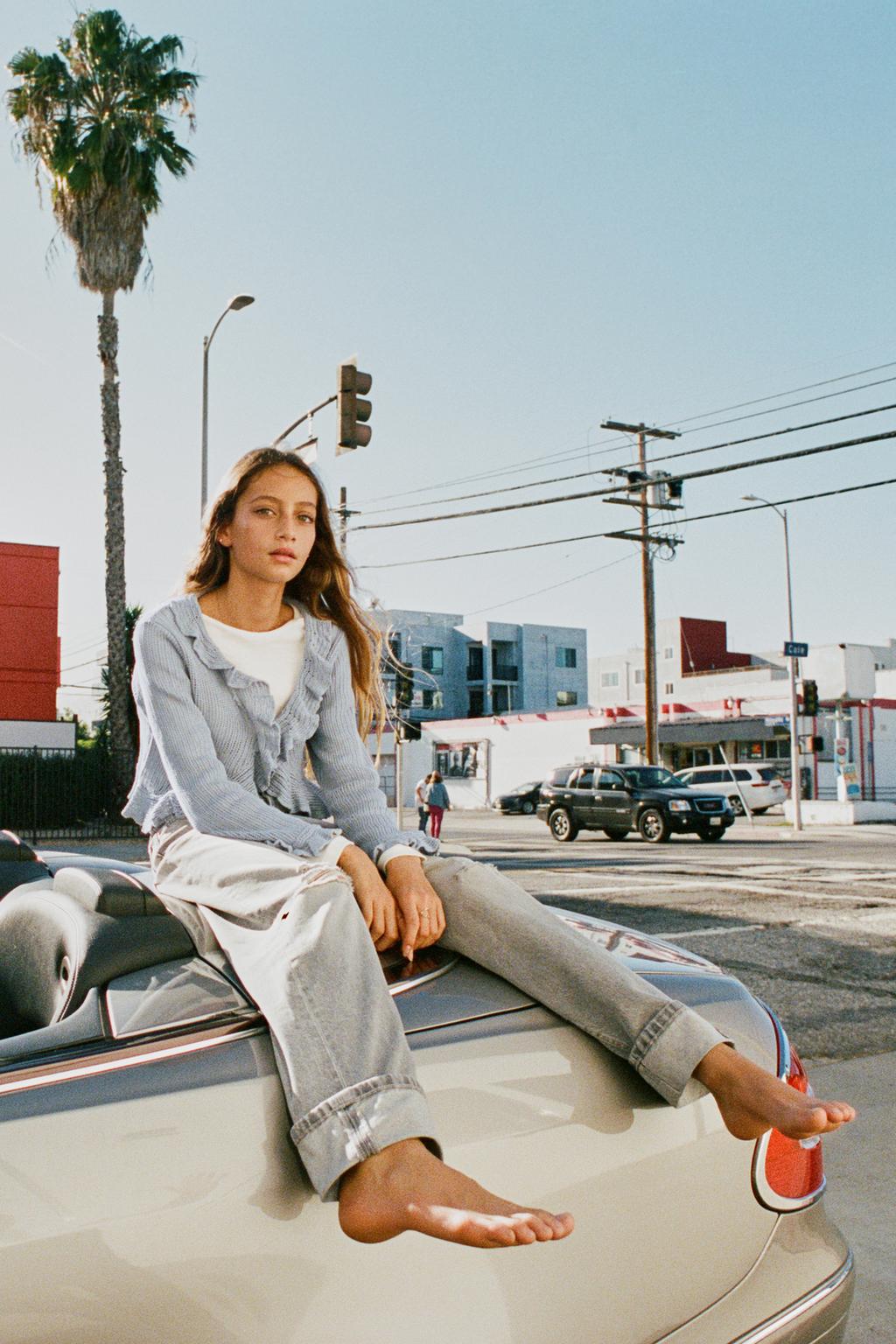 КАРДИГАН С ВОЛАНАМИ