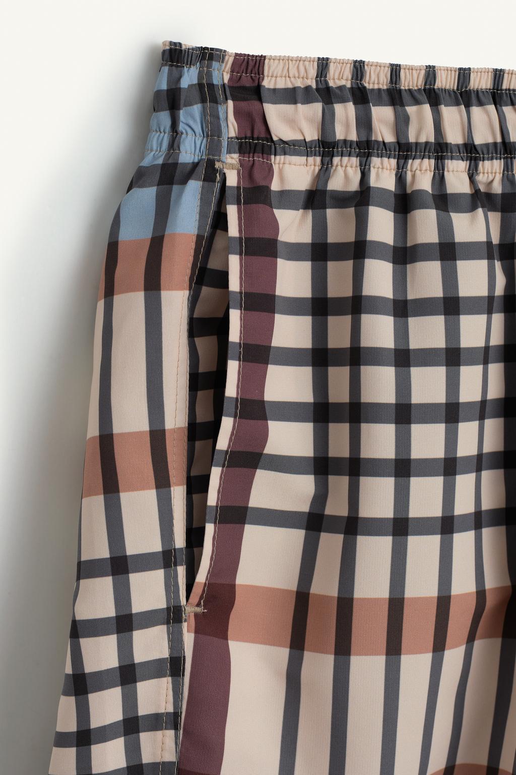 Шорты для плавания