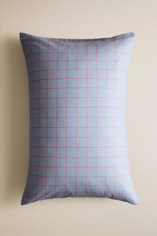 Детский чехол на подушку в клетку- Заказать в России