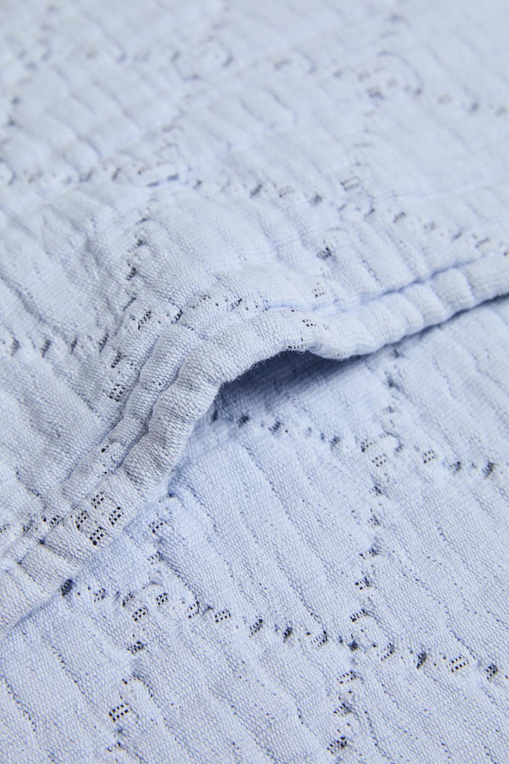 Детский чехол на подушку с ромбовидной стежкой