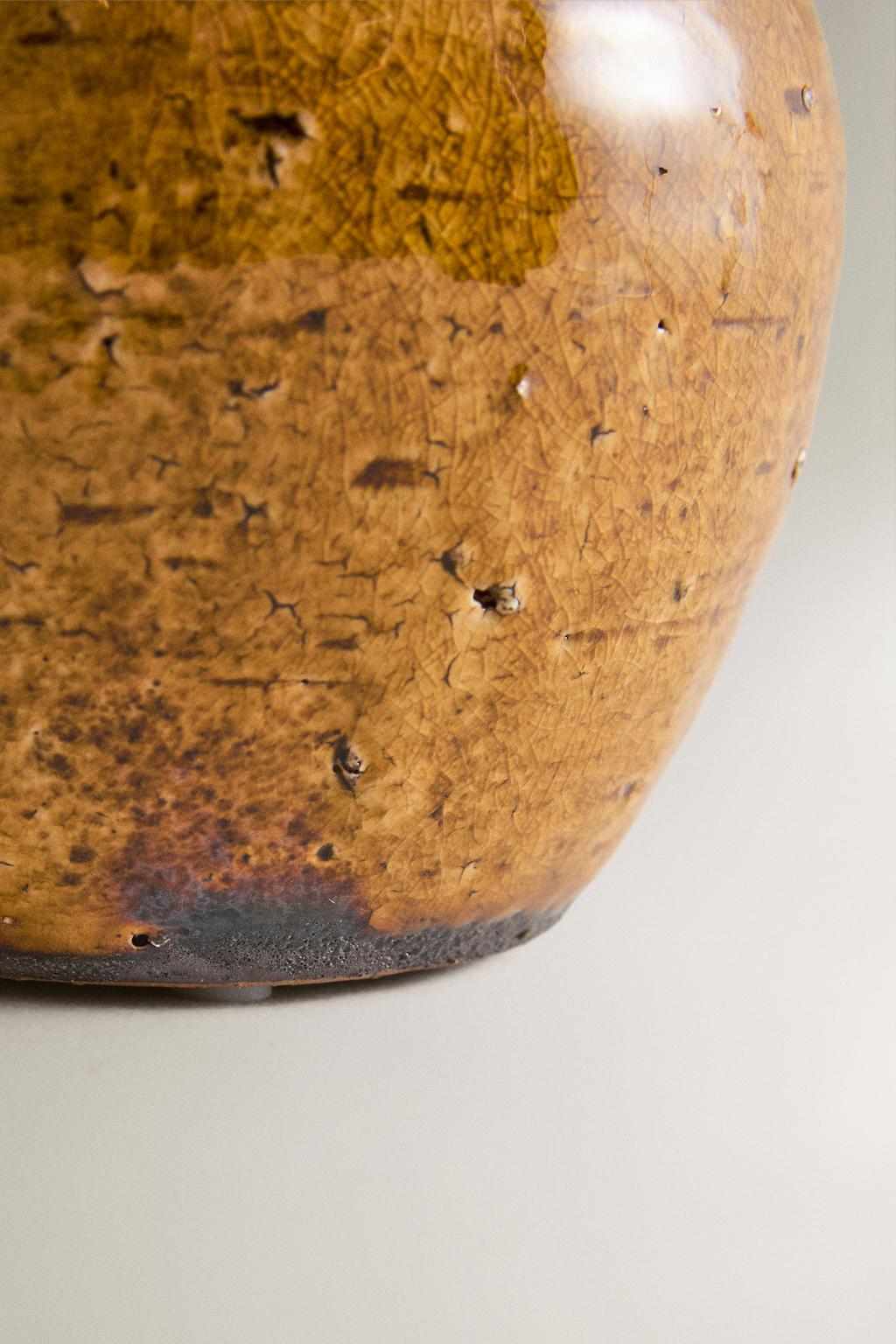 Керамическая ваза