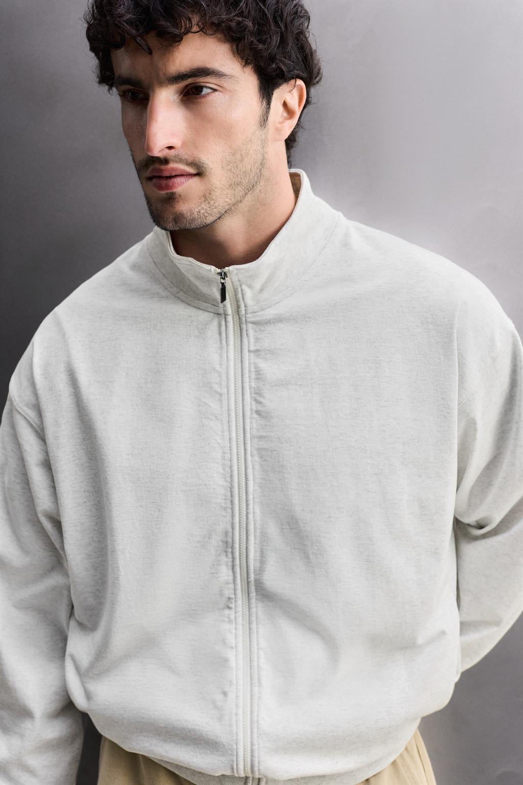 ТОЛСТОВКА СВОБОДНОГО КРОЯ НА МОЛНИИ