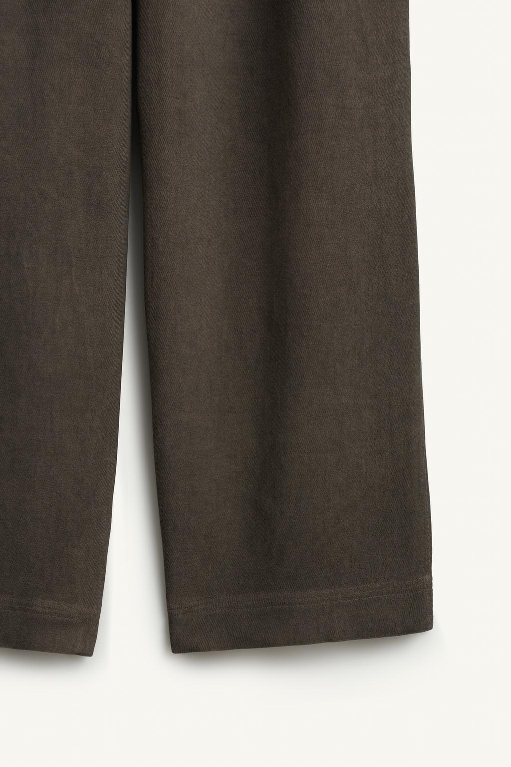 Широкие брюки с завышенной талией