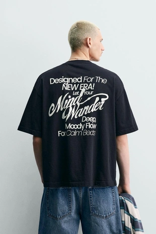 Толстовка с коротким рукавом и надписями- Заказать в России