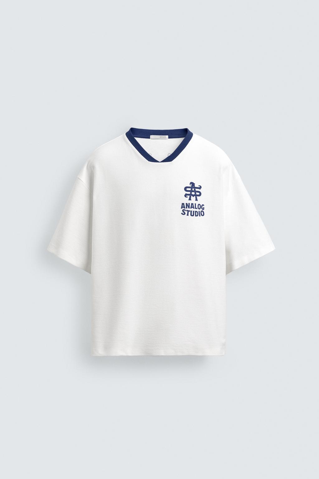 ТОЛСТОВКА СВОБОДНОГО КРОЯ С КОНТРАСТНЫМ ПРИНТОМ