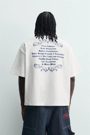 Толстовка свободного кроя с контрастным принтом- Заказать в России