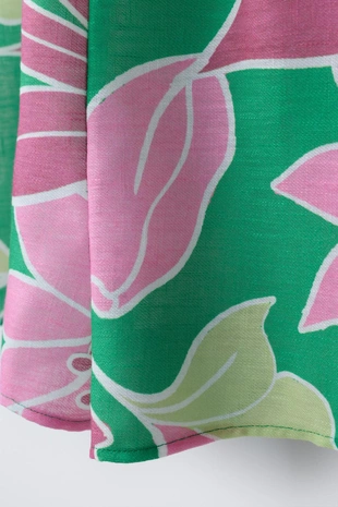 Короткий комбинезон с цветочным принтом