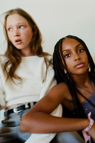 Укороченный топ с пайетками- Заказать в России