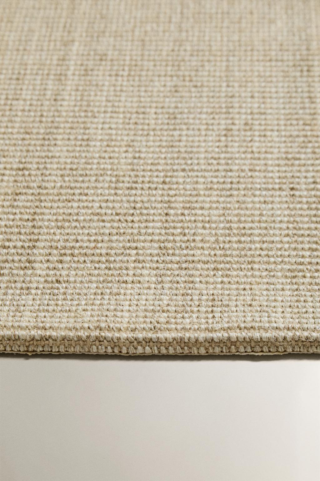 Сизальовый ковер со структурой сотканного полотна
