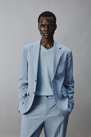 Костюмный блейзер комфортной посадки из рельефной ткани- Заказать в России