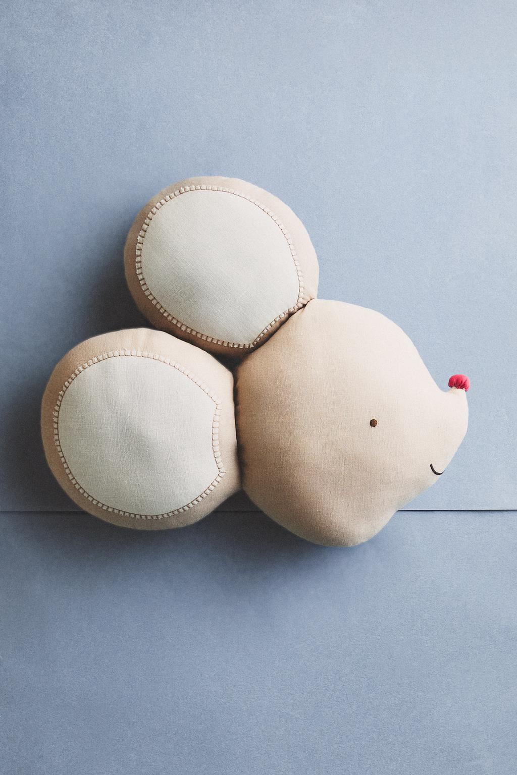 Детская подушка в форме мышки