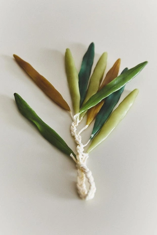 Набор декоративных свечей в форме листа (набор из 9 штук)- Заказать в России