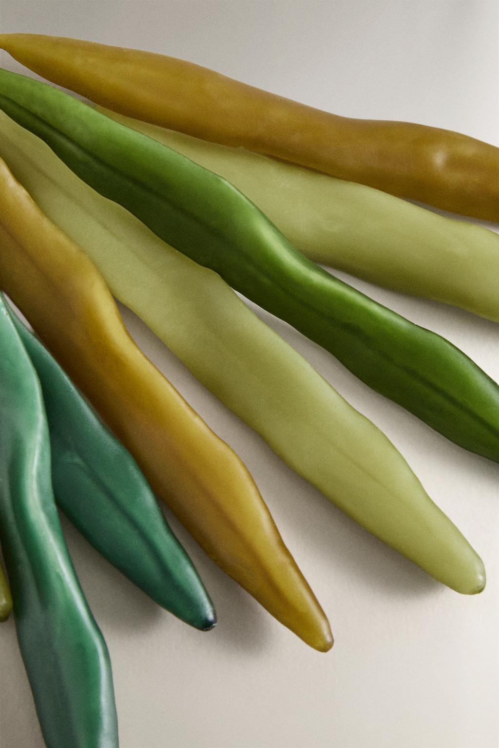 Набор декоративных свечей в форме листа (набор из 9 штук)