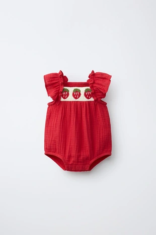 Комбинезон из бамбука с вышивкой клубники- Заказать в России