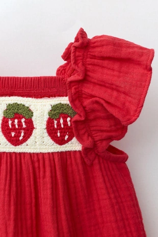 Комбинезон из бамбука с вышивкой клубники- Заказать в России