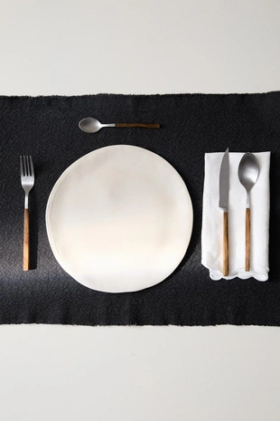 Набор столовых приборов из 4 предметов с деревянной ручкой- Заказать в России