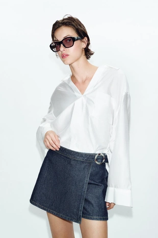 Джинсовая юбка-шорты Z1975 с запахом и пряжкой