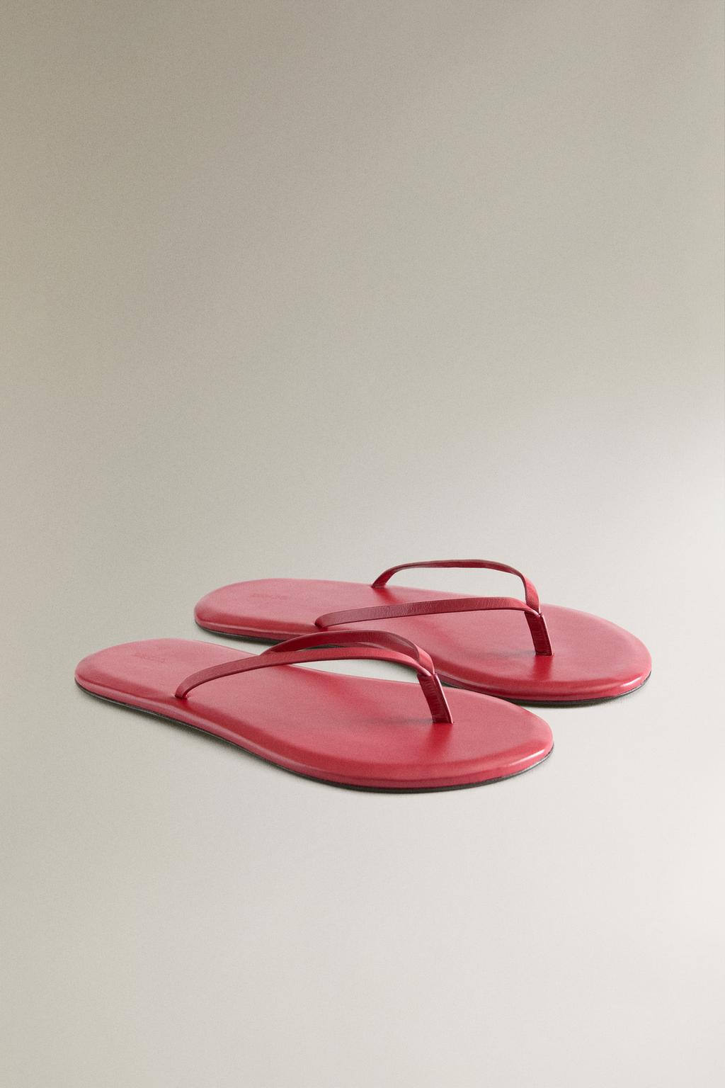 Минималистичные кожаные сандалии