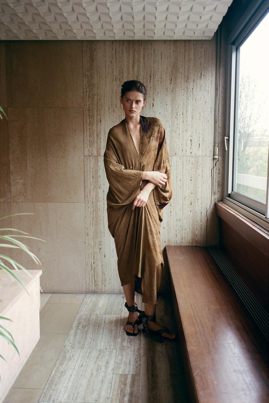 ПЛАТЬЕ ИЗ 100% ВИСКОЗЫ С ПРИНТОМ