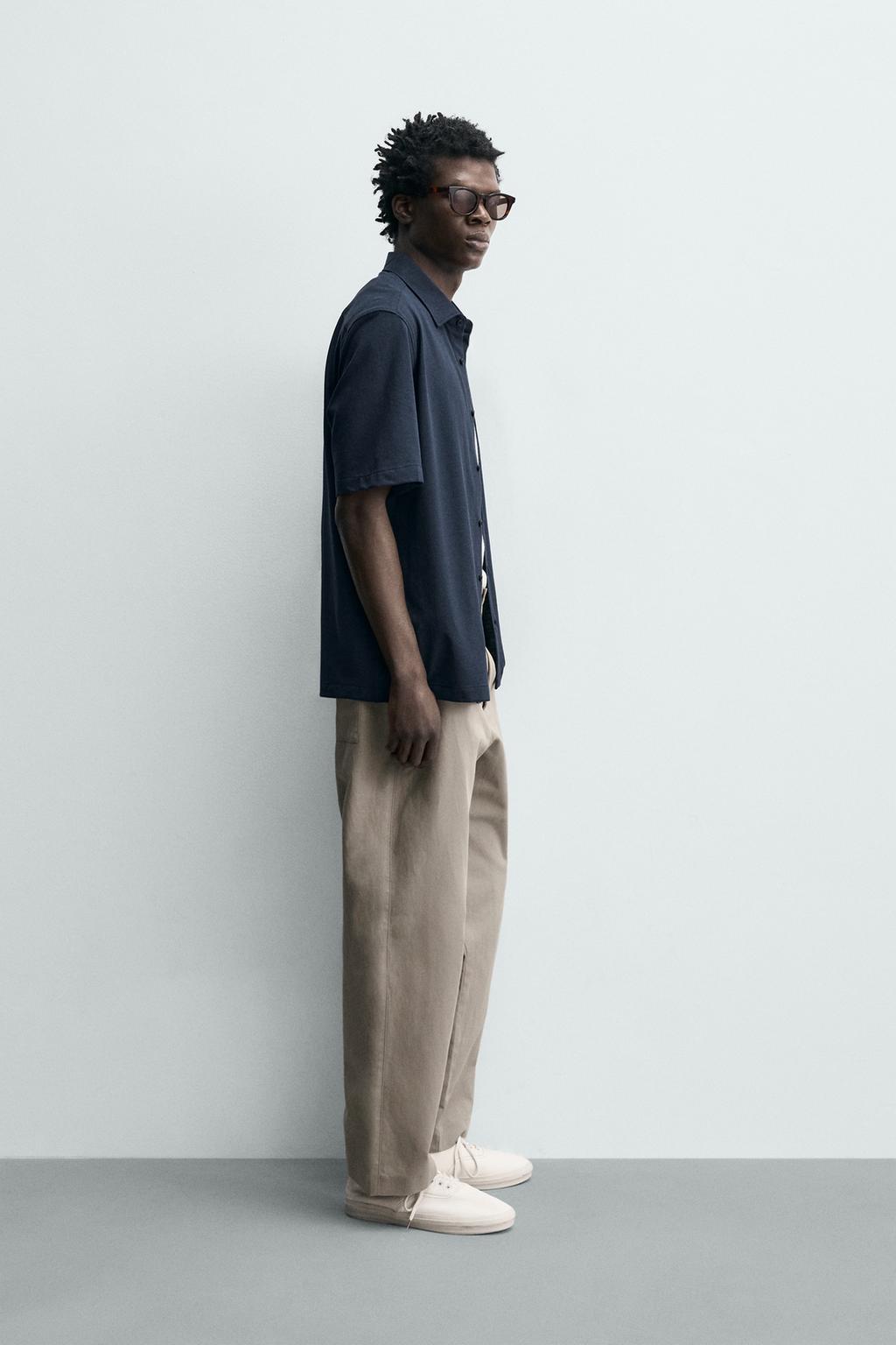 РУБАШКА КЛАССИЧЕСКОГО КРОЯ ИЗ РЕЛЬЕФНОЙ ТКАНИ