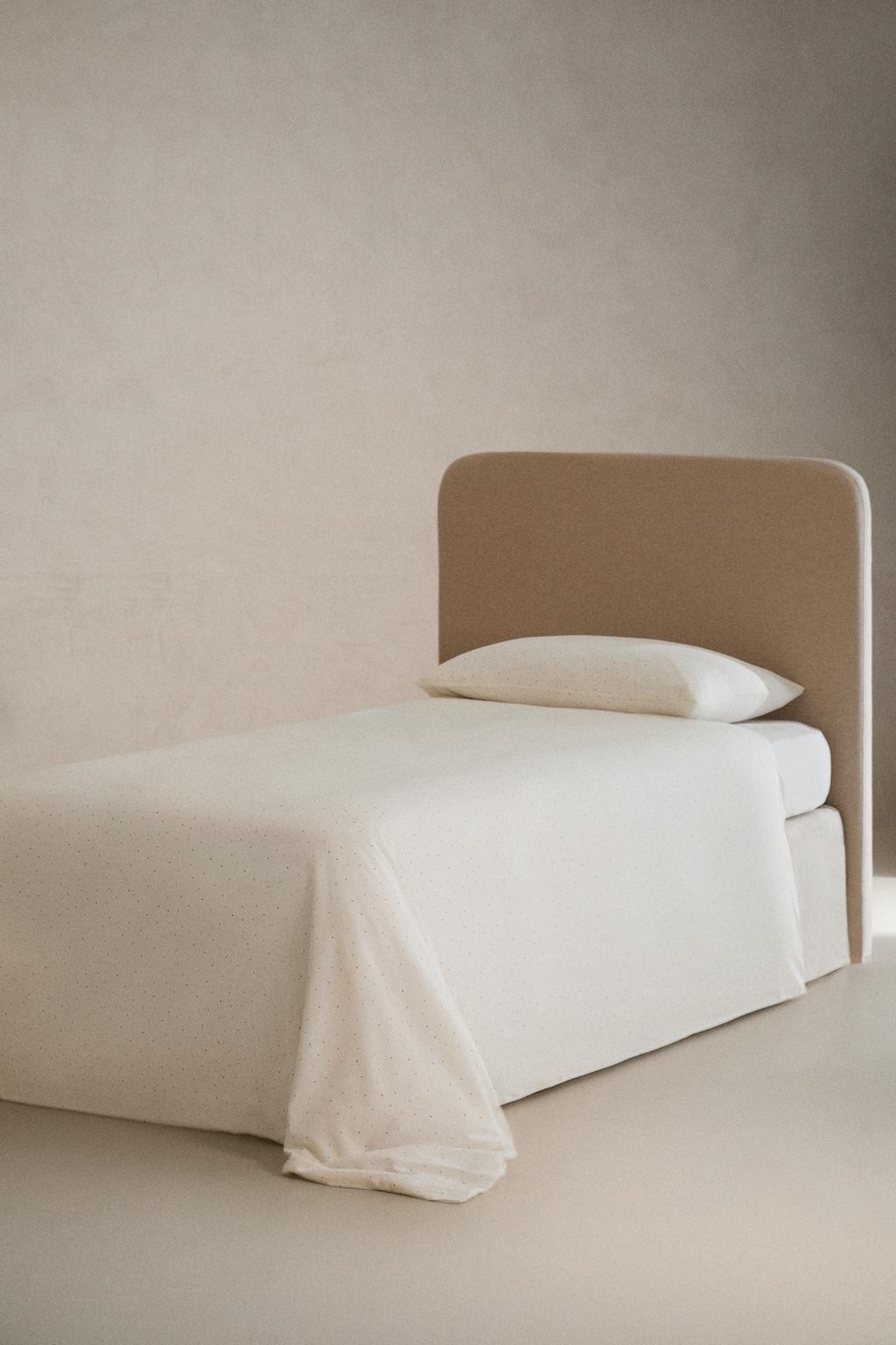 Детское постельное одеяло в горошек