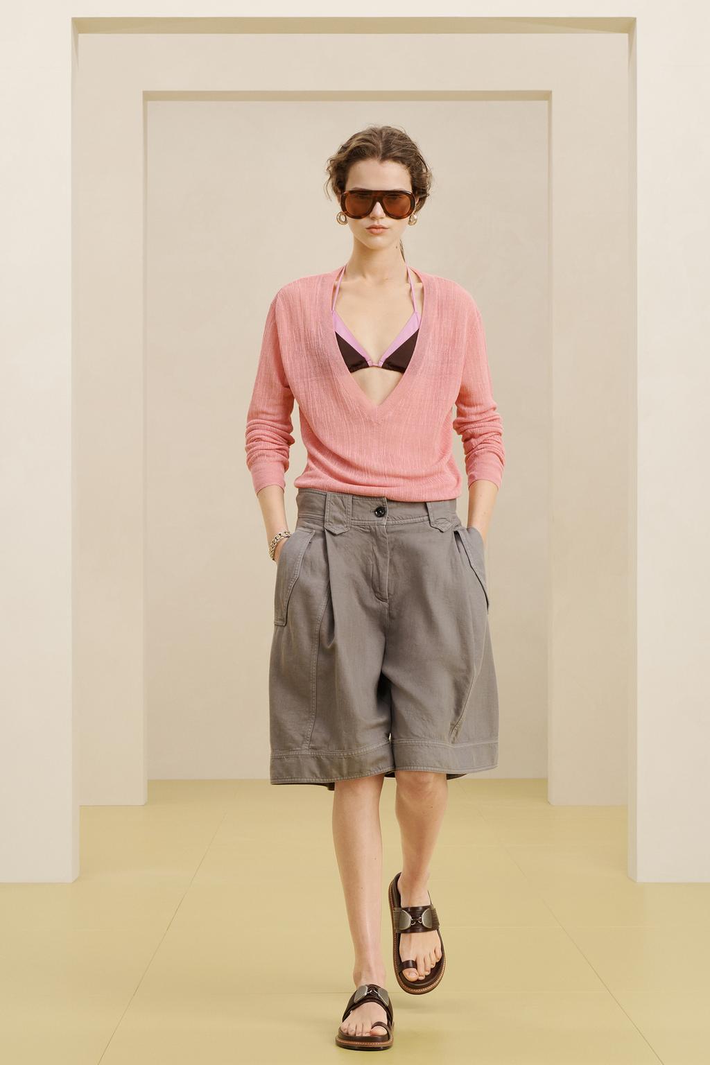 Кожаные металлические плоские сандалии 16