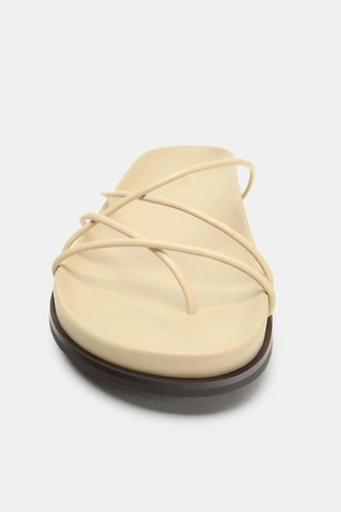 Сандалии с перекрещенными ремешками- Заказать в России