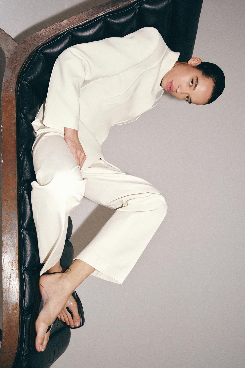 САНДАЛИИ С ВИНИЛОВЫМ РЕМЕШКОМ