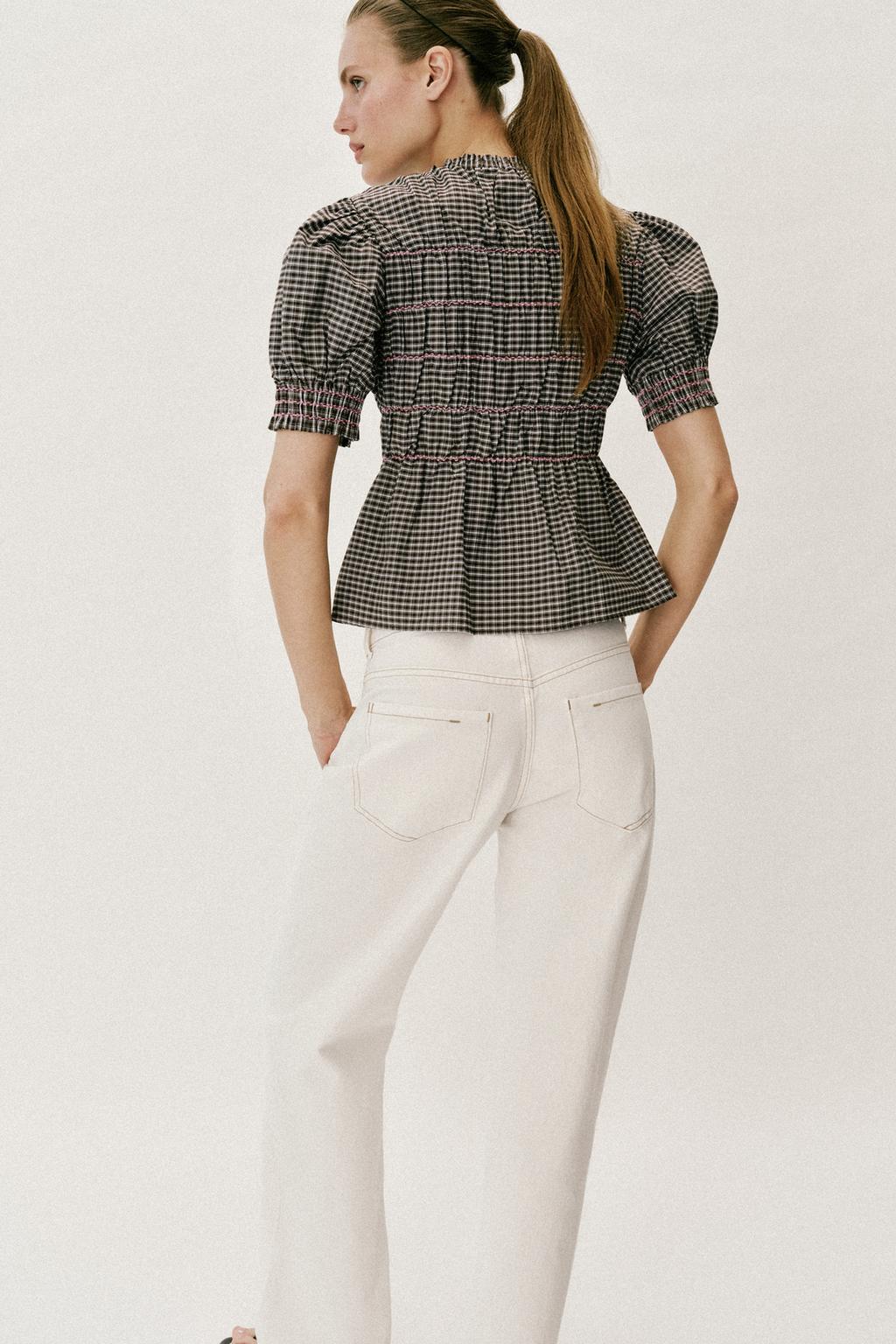 РУБАШКА В КЛЕТКУ СО СТРУКТУРОЙ «СОТЫ»