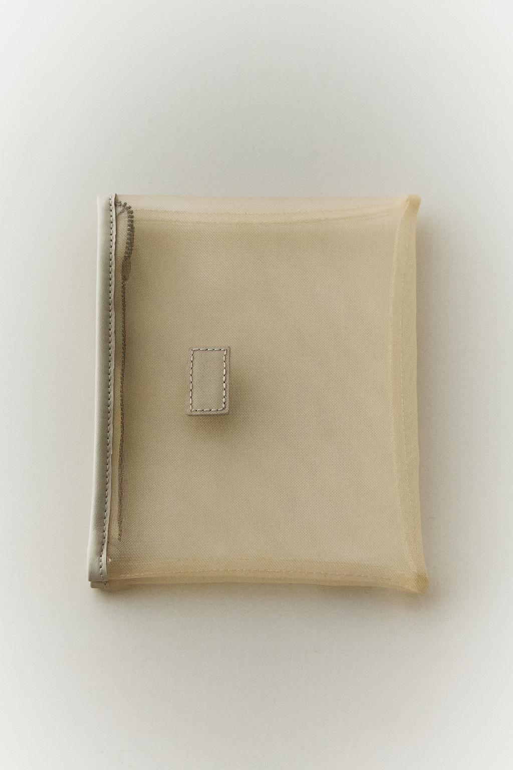 Сумочка для белья из мелкой сетки