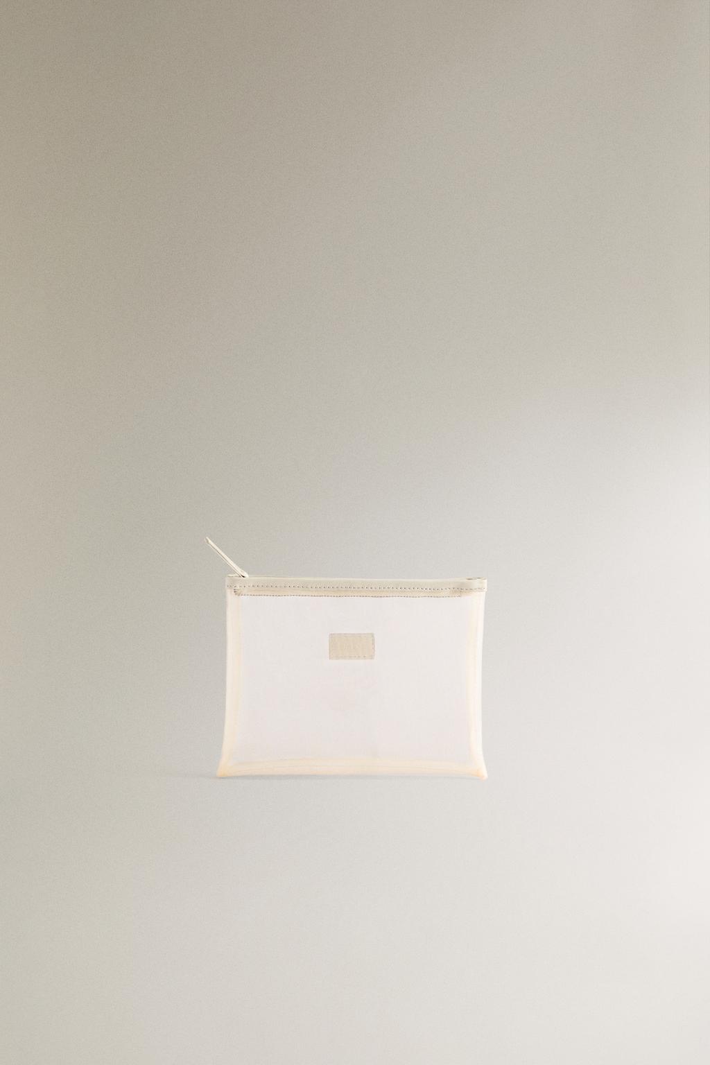 Сумочка для белья из мелкой сетки