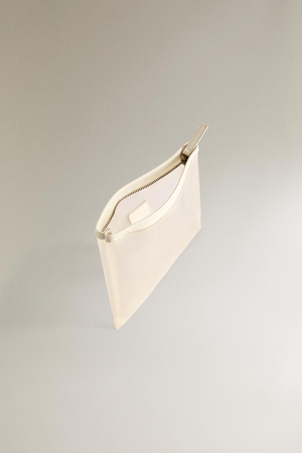 Сумочка для белья из мелкой сетки