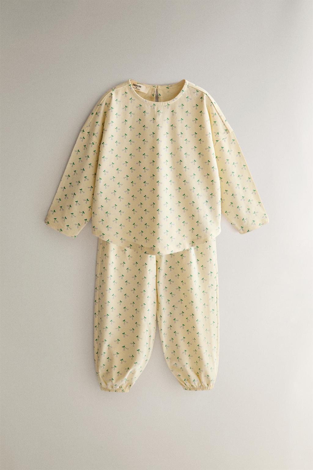 Детские пижамы с цветочным узором