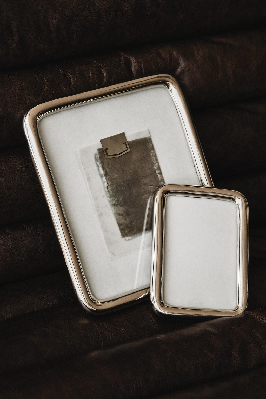 Металлическая фоторамка