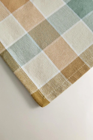 Набор салфеток с клетчатым узором из окрашенной нити (набор из 2)- Заказать в России