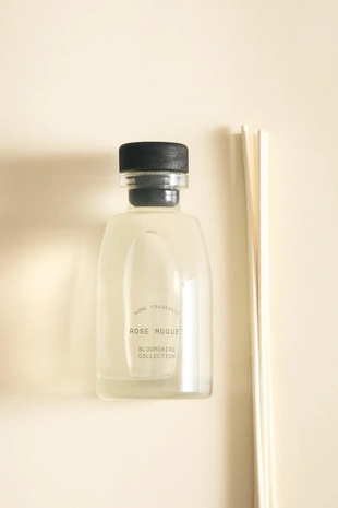 (100 мл) розово-лиловый осенний ароматизатор с тростниковыми диффузорами- Заказать в России