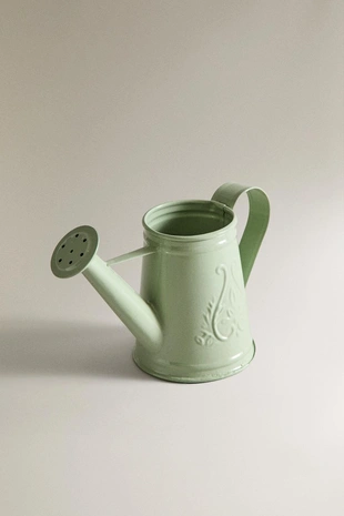 Садовый поливальщик из стали- Заказать в России