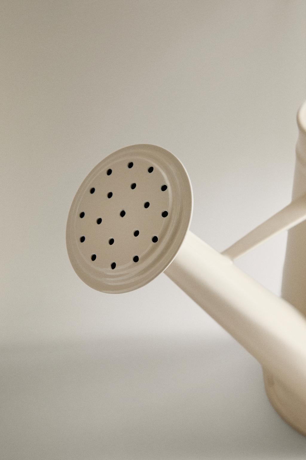 Стальная садовая лейка