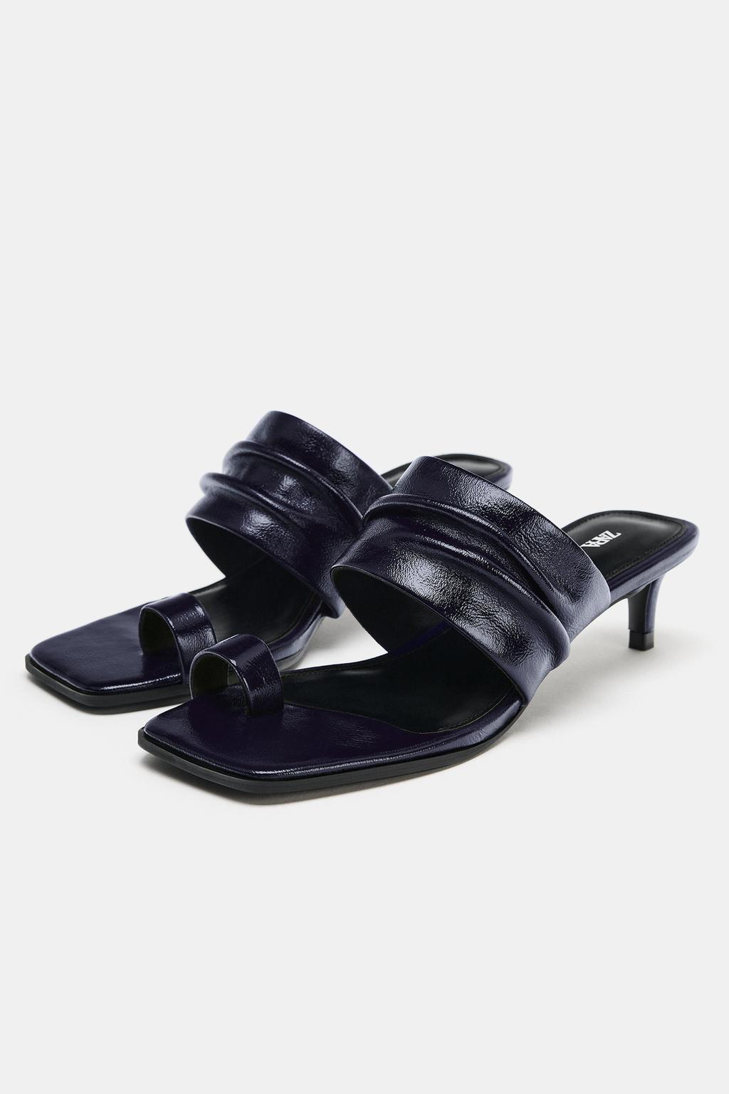 КОЖАНЫЕ САНДАЛИИ С РЕМЕШКОМ