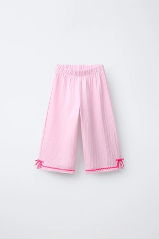 Брюки-кюлоты из рельефной ткани с контрастными волнами- Заказать в России