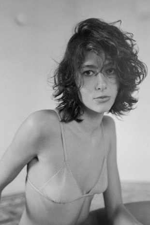 Треугольный бюстгальтер из сетки с кружевом- Заказать в России