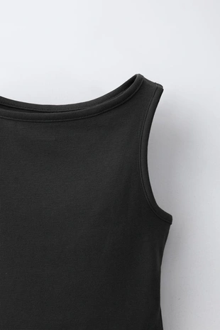 Однотонный топ из модала