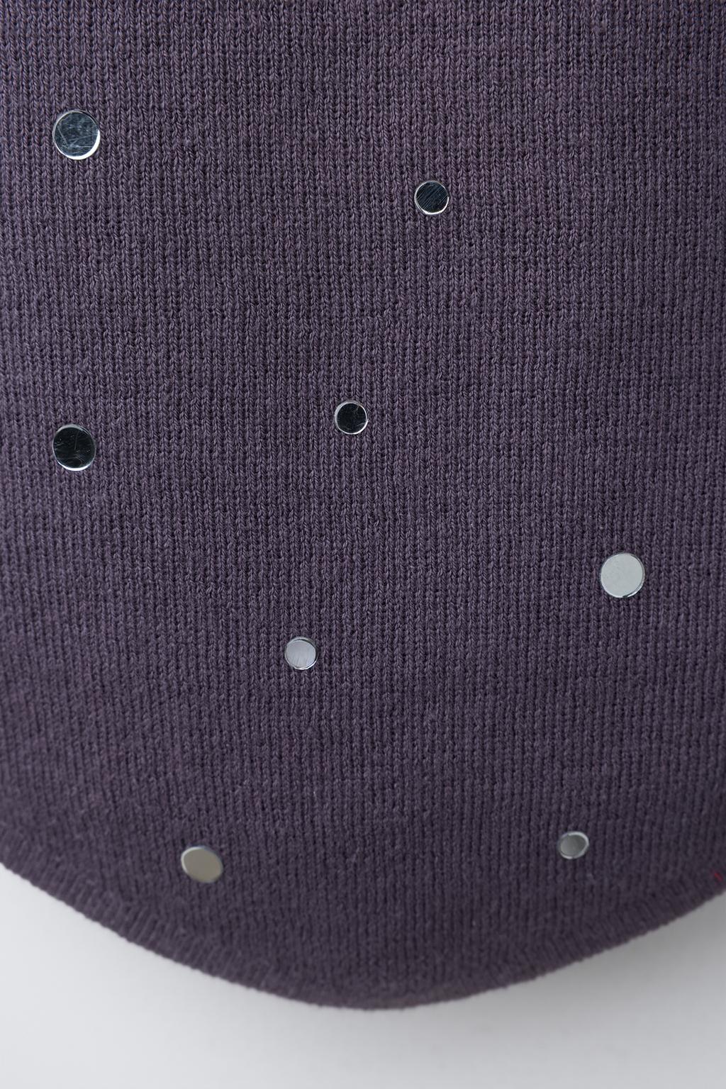 ТРИКОТАЖНЫЙ ТОП С ЗЕРКАЛЬНЫМИ АППЛИКАЦИЯМИ