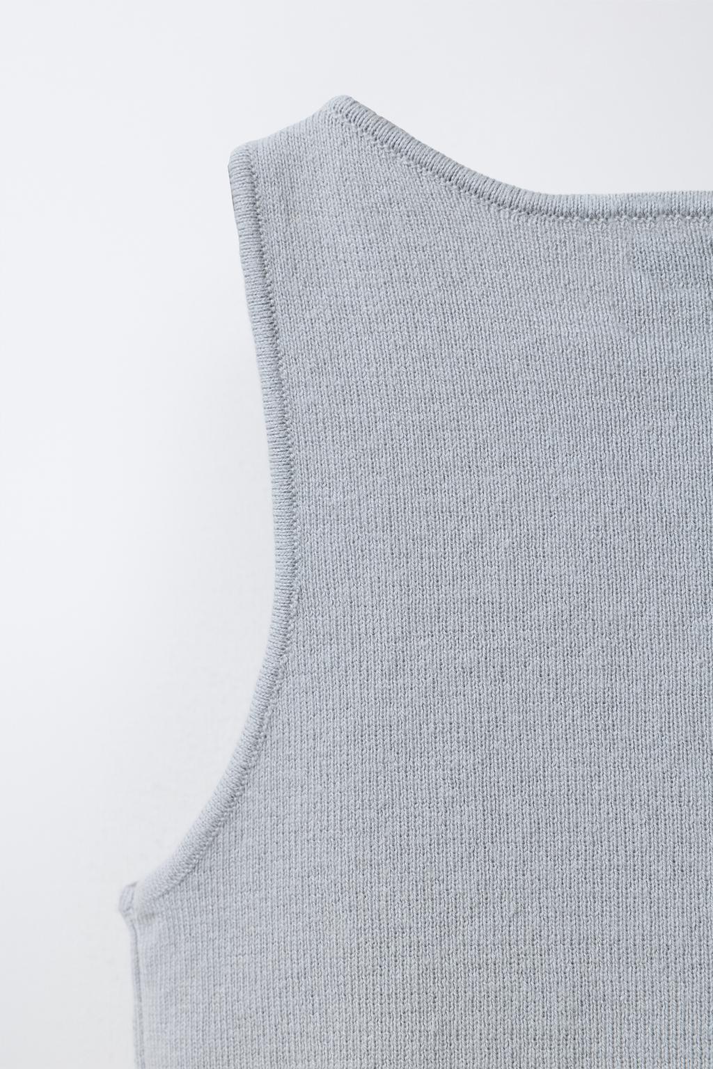 ТРИКОТАЖНЫЙ ТОП С БЛЕСТКАМИ